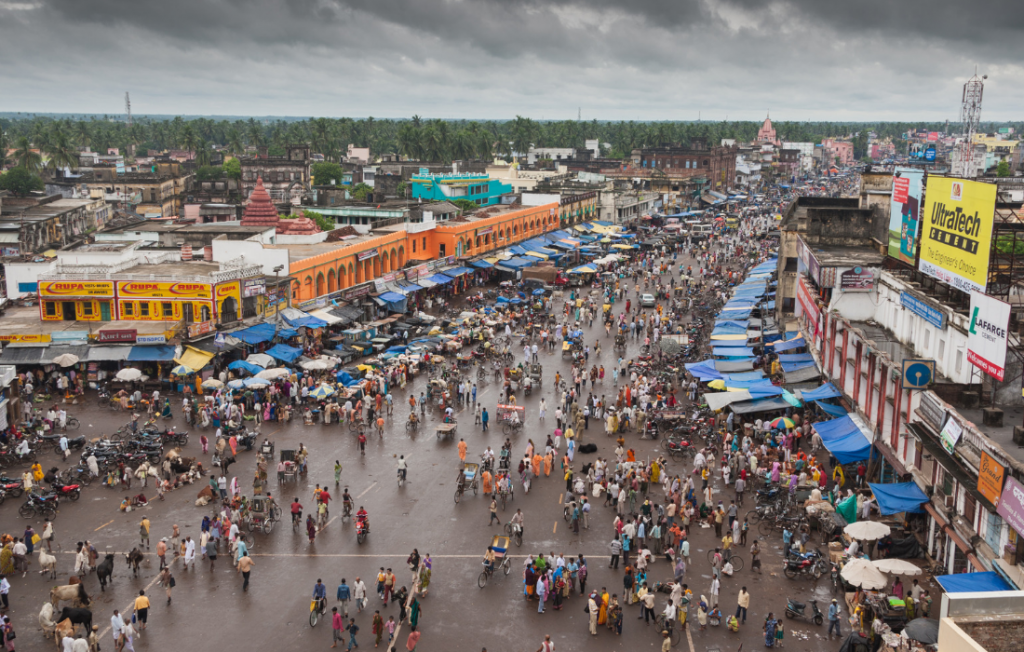 Closing the Gaps: Finance Pathways for Serving the Missing Middles