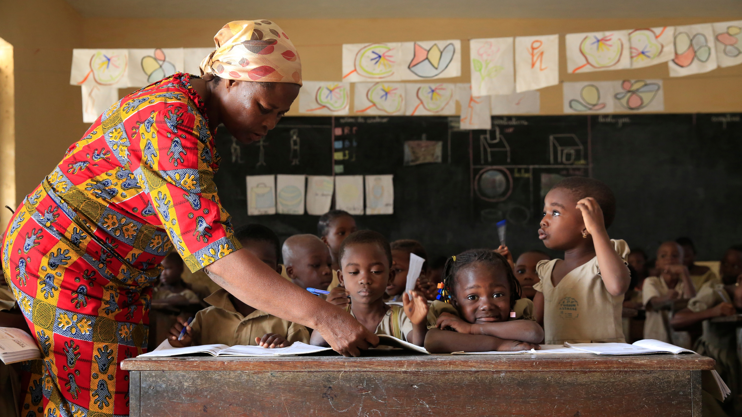 Strengthening Bilingual and Multilingual Education in Francophone Africa